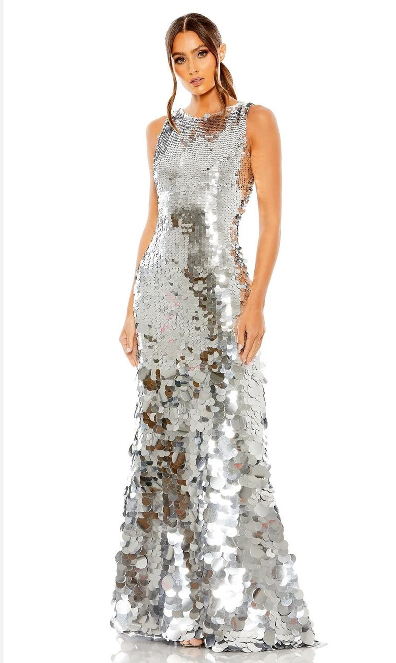 Mac Duggal Embellished Disc Sequin Sleeveless Gown Dress Silver Size 10 NWT